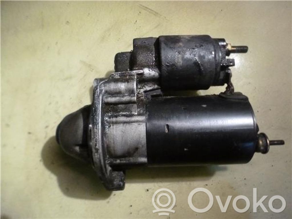 Audi A4 S4 B5 8D Motor de arranque 