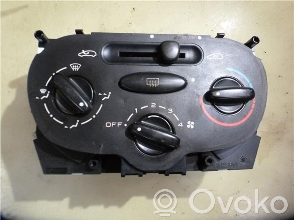 Peugeot 206 Interruptor del aire acondicionado (A/C) 