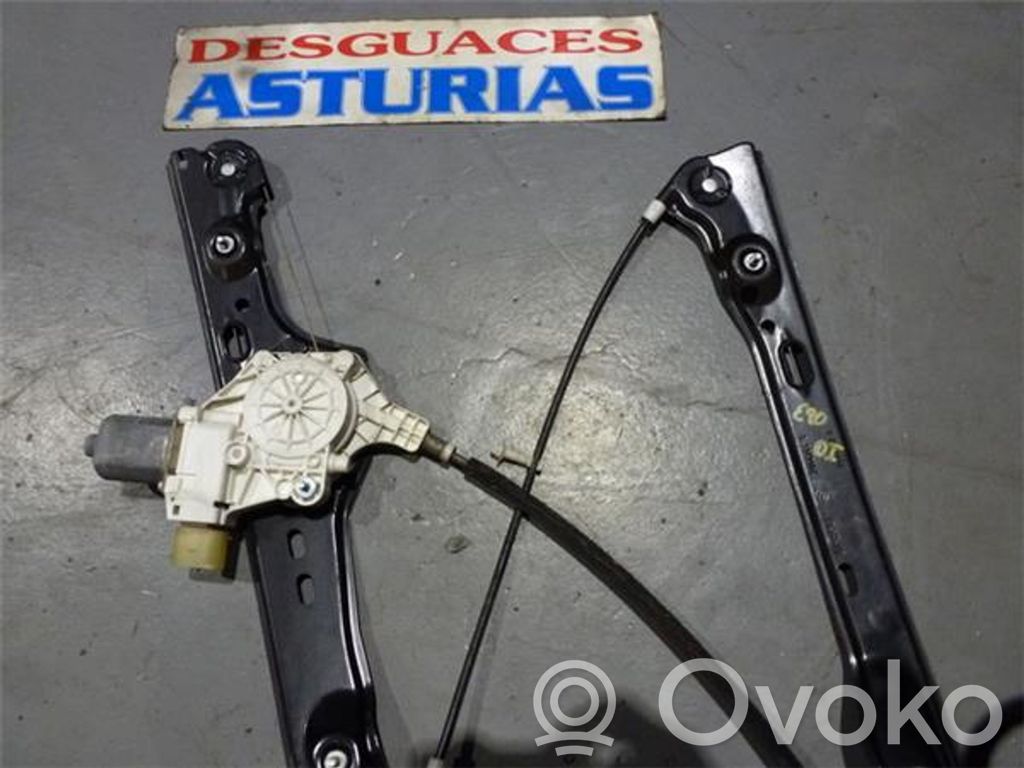 Regulador de ventanilla eléctrico de puerta delantera