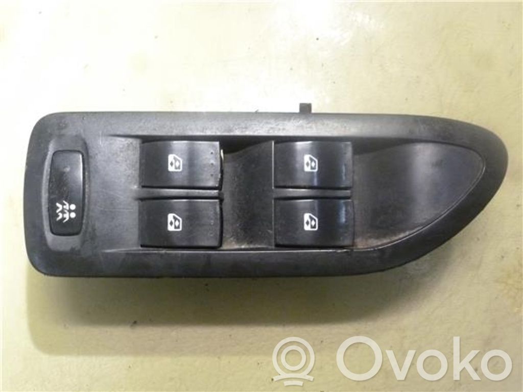 Renault Laguna II Comutator comandă geamuri electrice 