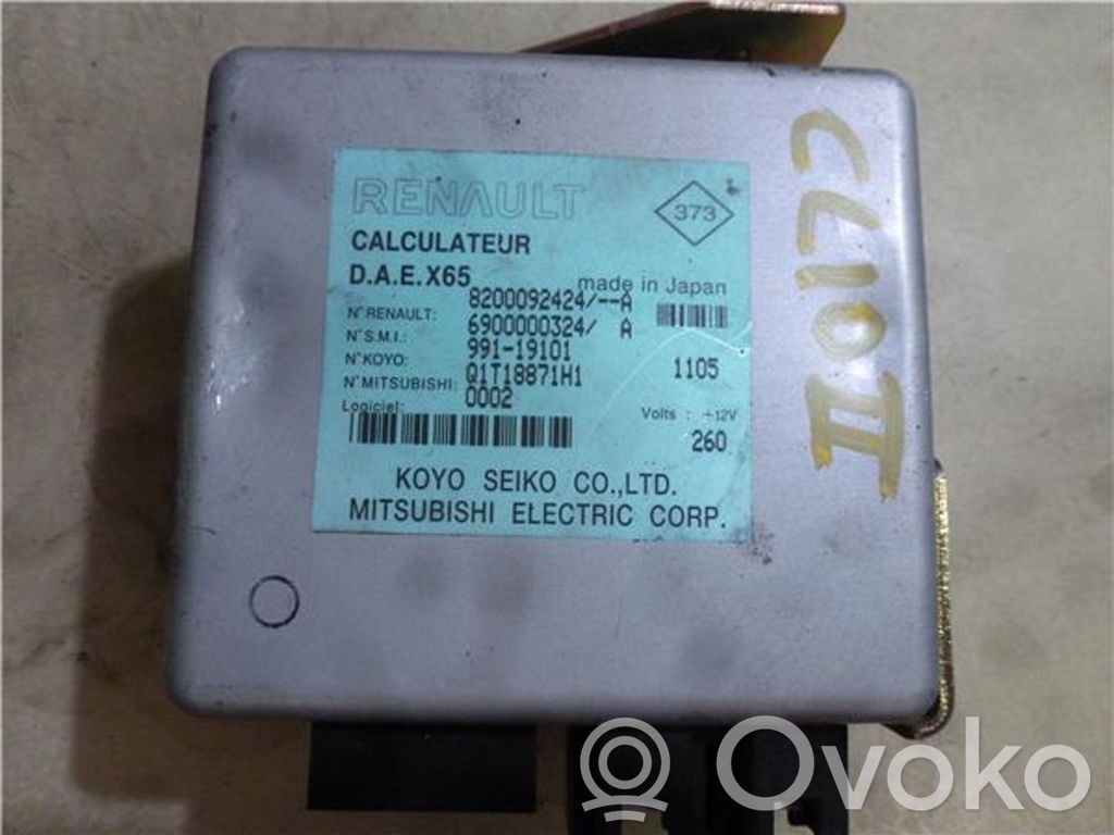 Renault Clio II Ohjaustehostimen ohjainlaite/moduuli 