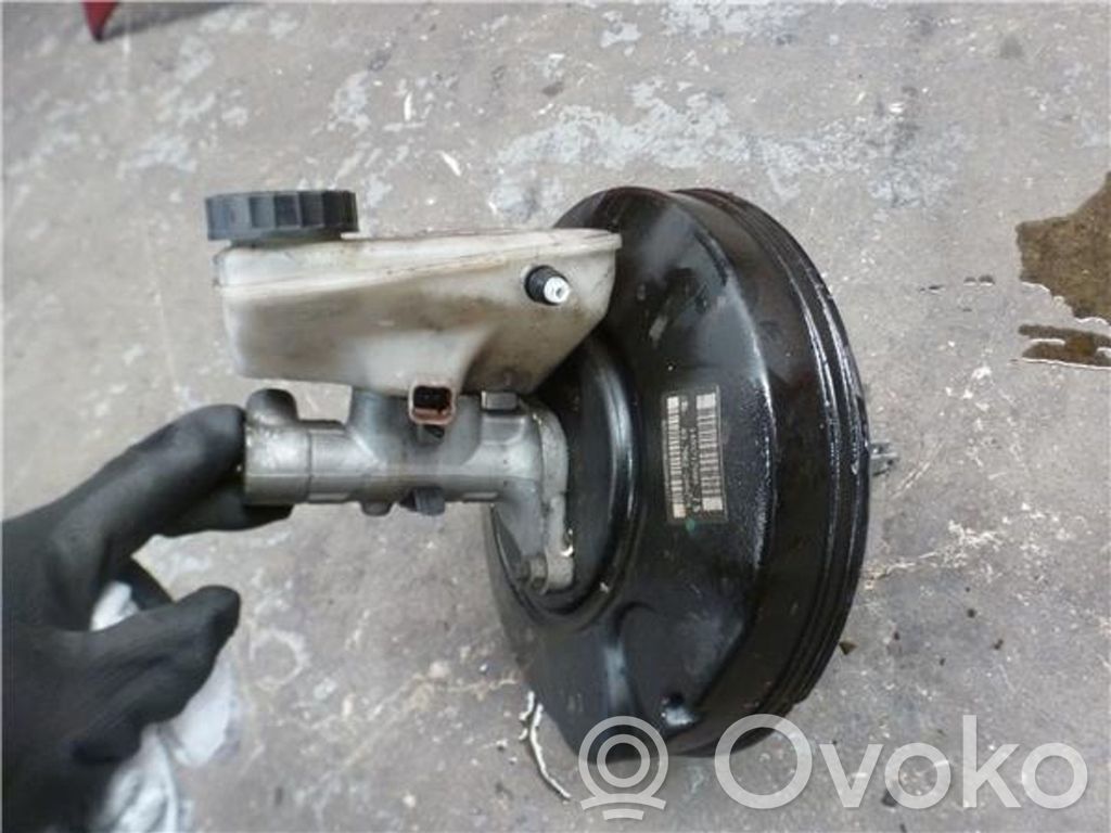 Peugeot 807 Brake booster 