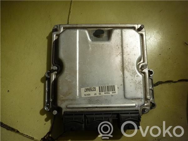 Komputer / Sterownik ECU silnika   281010935,9650221480EDC15C2