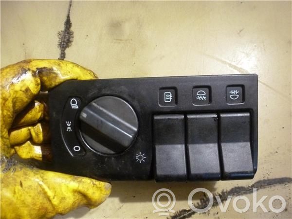 Volvo 440 Light switch 