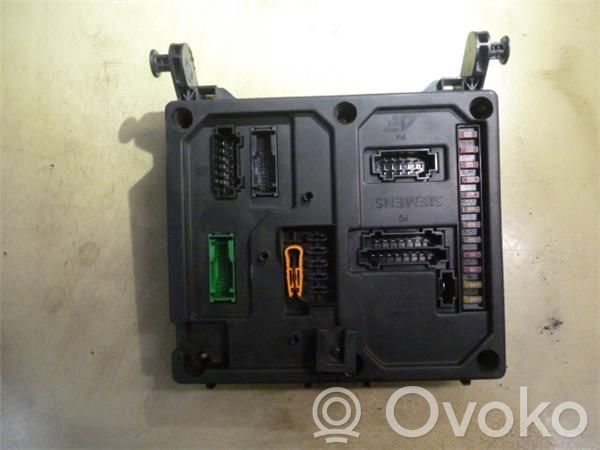 Módulo de fusible   97VW14B205CA