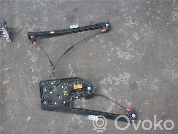 Regulador de ventanilla eléctrico de puerta delantera   8205634