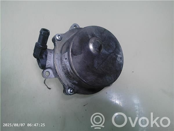 Audi A6 S6 C5 4B Pompă vacuum 