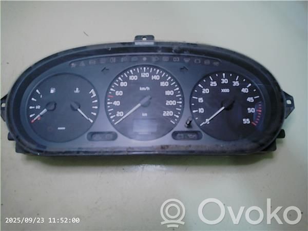 Renault Megane II Nopeusmittari (mittaristo) 