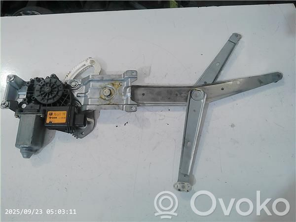 Opel Corsa B Front door electric window regulator 