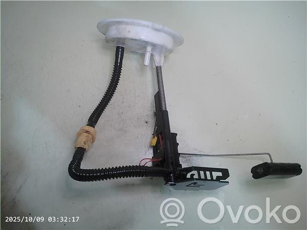 BMW 5 E60 E61 Polttoainesäiliön pumppu 