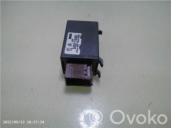 Unidad de control/módulo del motor   9652174380