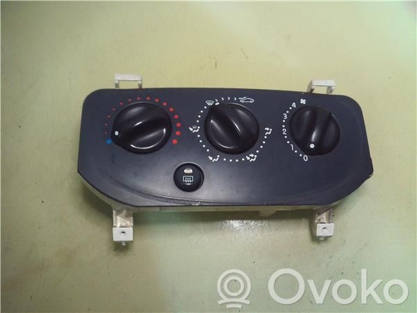 Renault Clio II Air conditioning (A/C) switch 