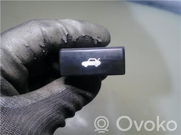 Rover 75 A set of switches 