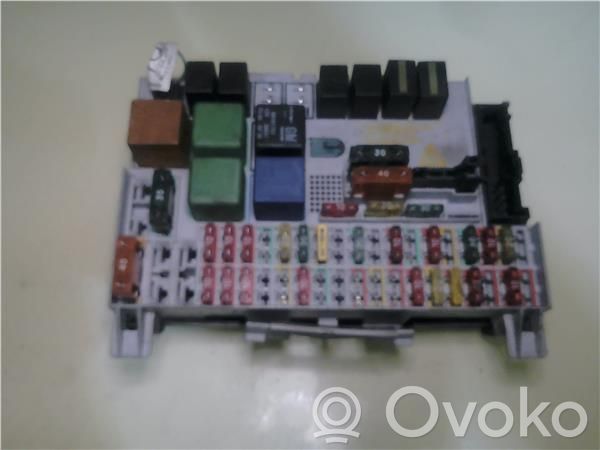 Módulo de fusible   24437030