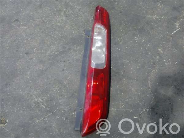 Ford Focus Lámpara de faros/luces traseros 