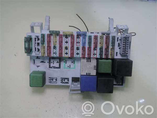 Módulo de fusible   90483952