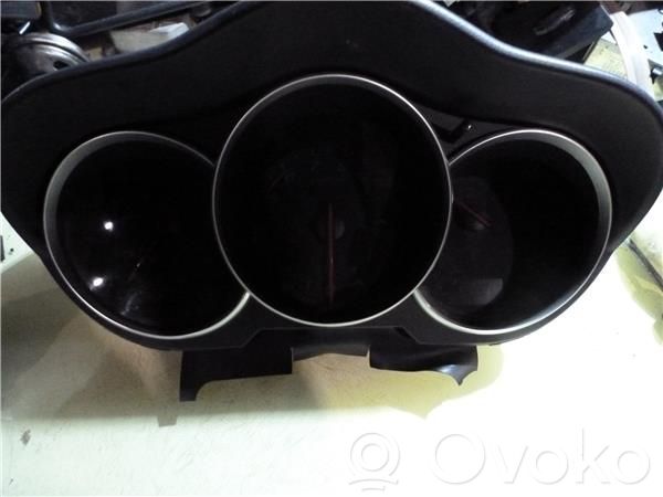 Mazda RX8 Speedometer (instrument cluster) 