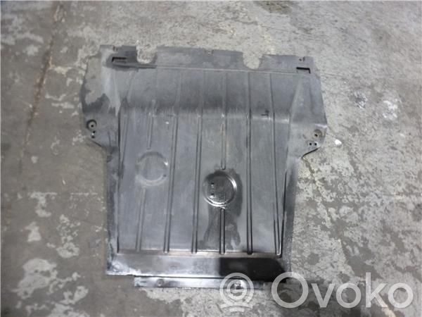 Renault Clio III Vidurinė dugno apsauga 