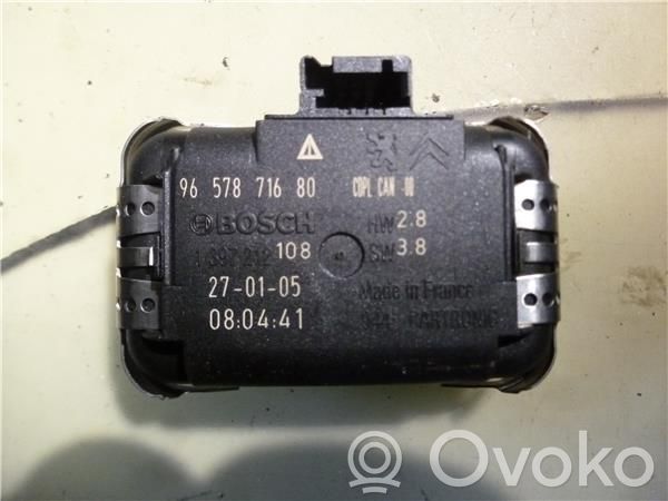 Sensor de luz solar   9657871680,1397212108