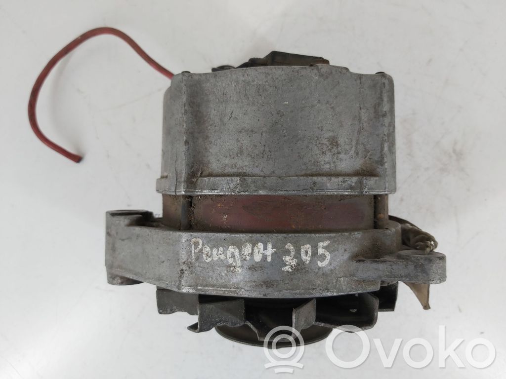 Peugeot 305 Generator/alternator 