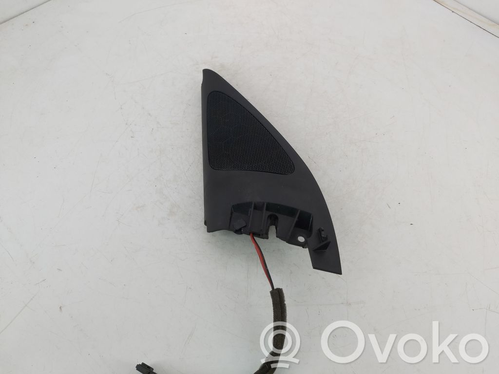 Volkswagen Golf IV Front door high frequency speaker 