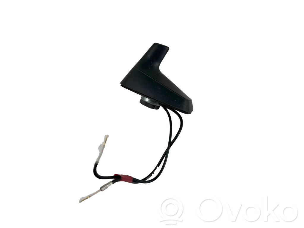 GPS-pystyantenni   4B5035503A