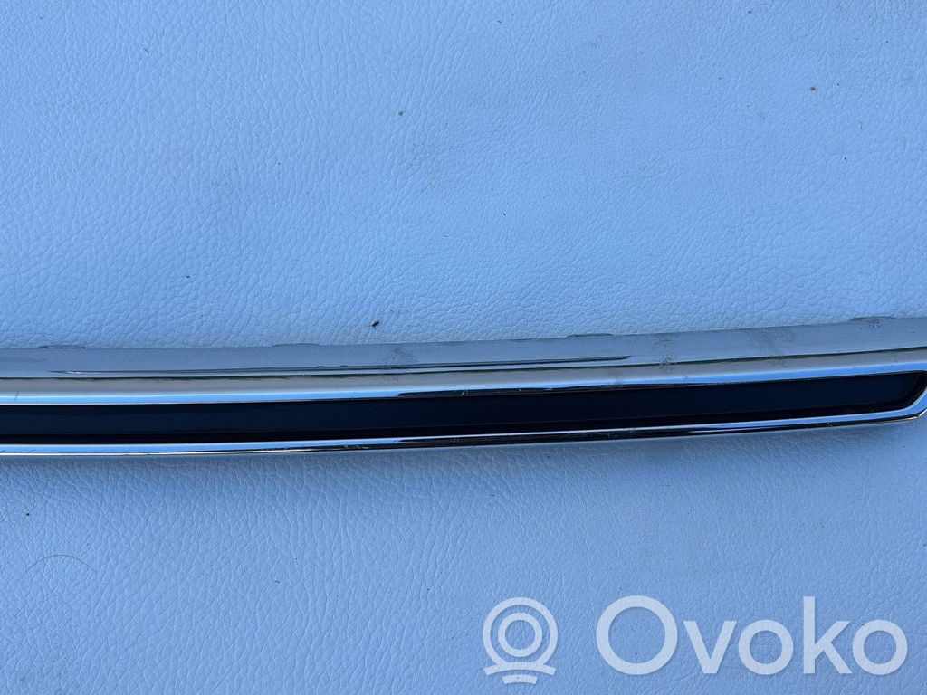 Etusäleikkö   7212562R1