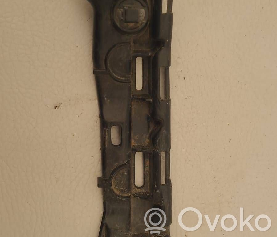 Citroen C1 Etupuskurin kannake 
