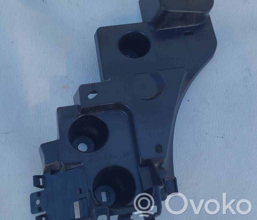 BMW 5 G60 G61 Soporte de montaje del parachoques trasero 