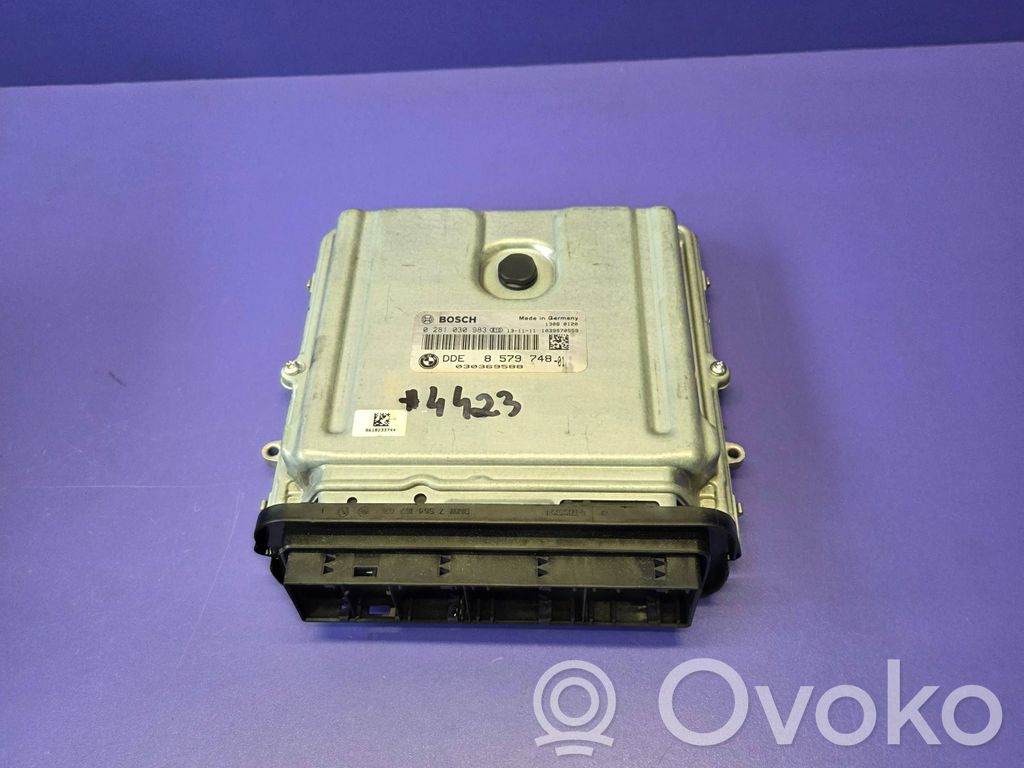 Komputer / Sterownik ECU silnika   0281030983,8579748,030369588