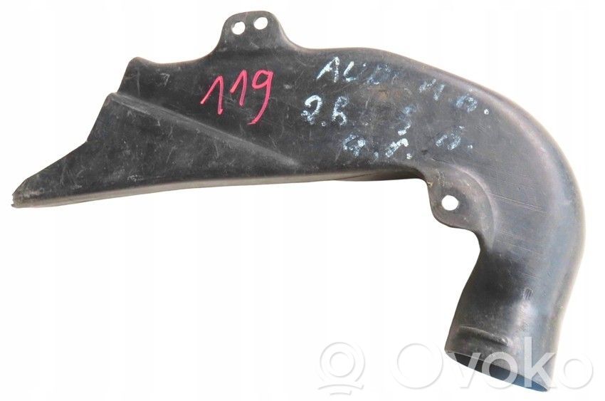 Audi A6 S6 C4 4A Schlauch / Leitung Ladeluftkühler 