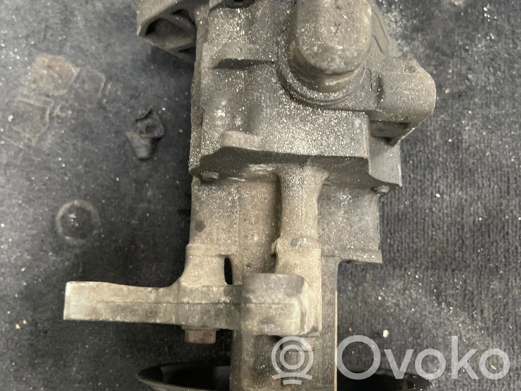 BMW X5 E70 Ohjaustehostimen pumppu 