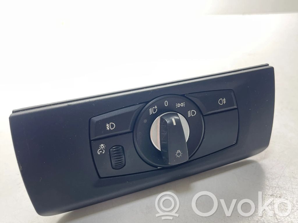 Light switch   9134726,3361020101,108192105