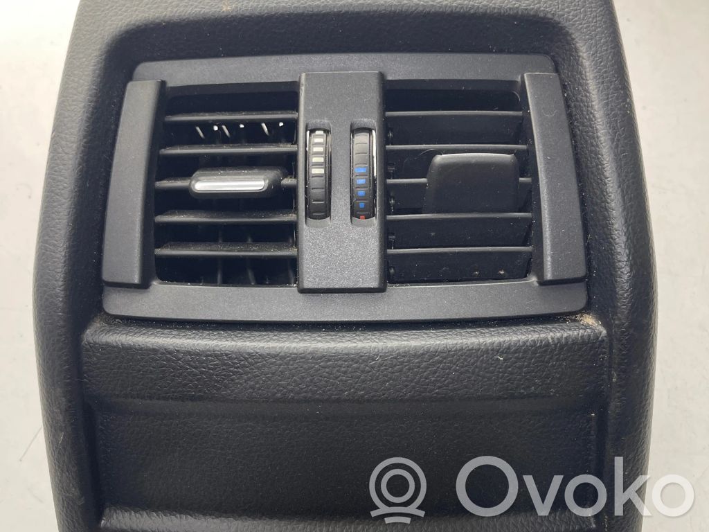 BMW 3 F30 F35 F31 Rear air vent grill 