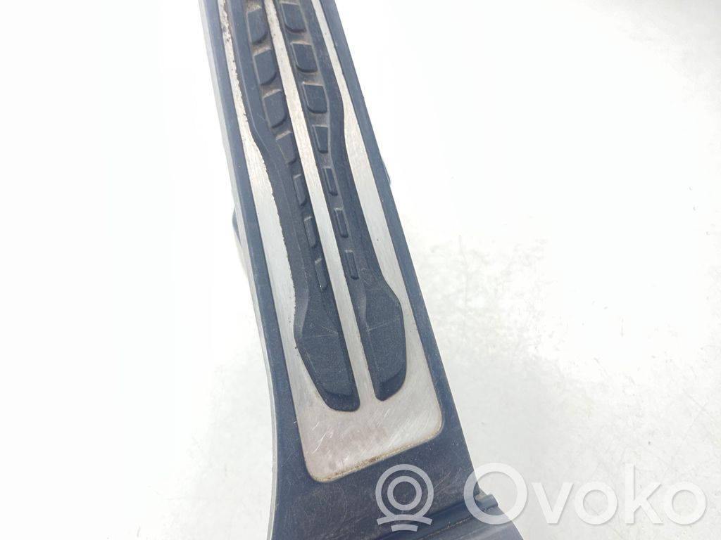 BMW 5 G30 G31 G38 Pedał gazu / przyspieszenia 