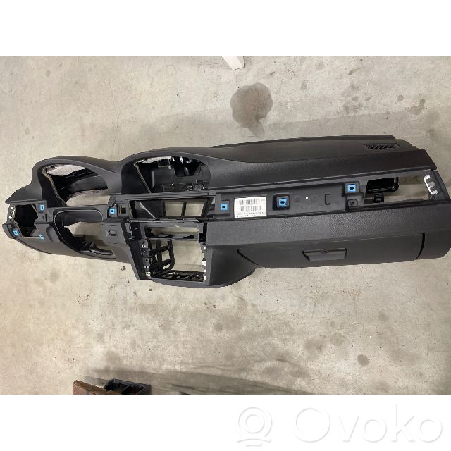 Panelė   9120325,08B197RB1312Z