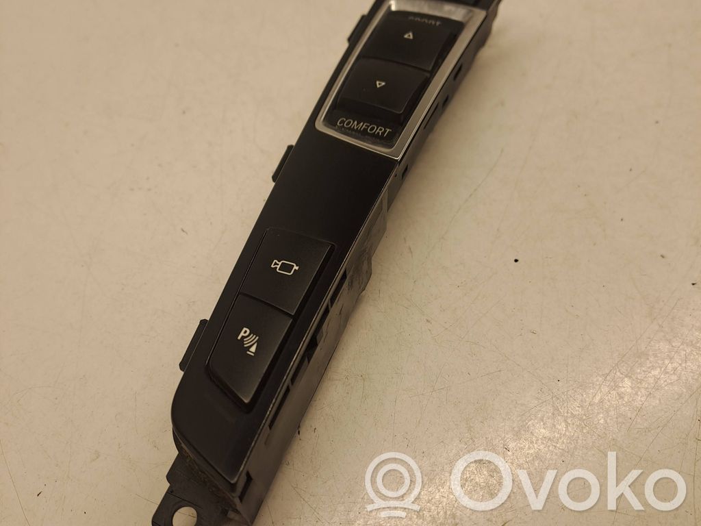BMW 7 F01 F02 F03 F04 Przyciski multifunkcyjne 
