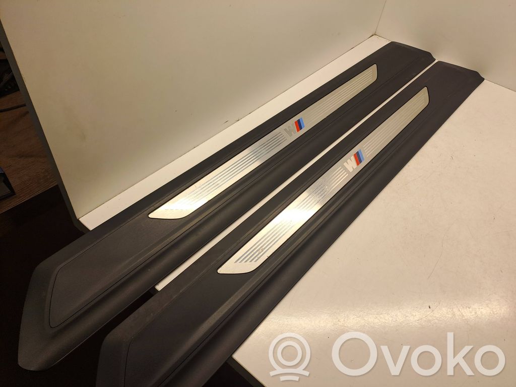 BMW 4 F32 F33 Zestaw listew progowych (wewnętrznych) 