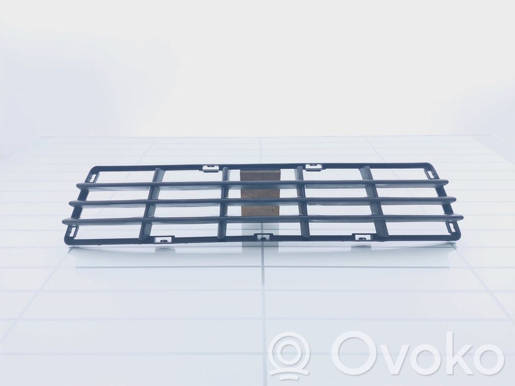 Volvo V50 Front grill 
