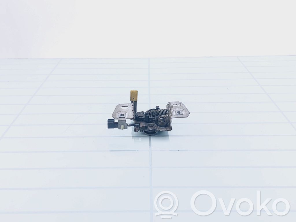 Volvo V50 Serrure de capot 