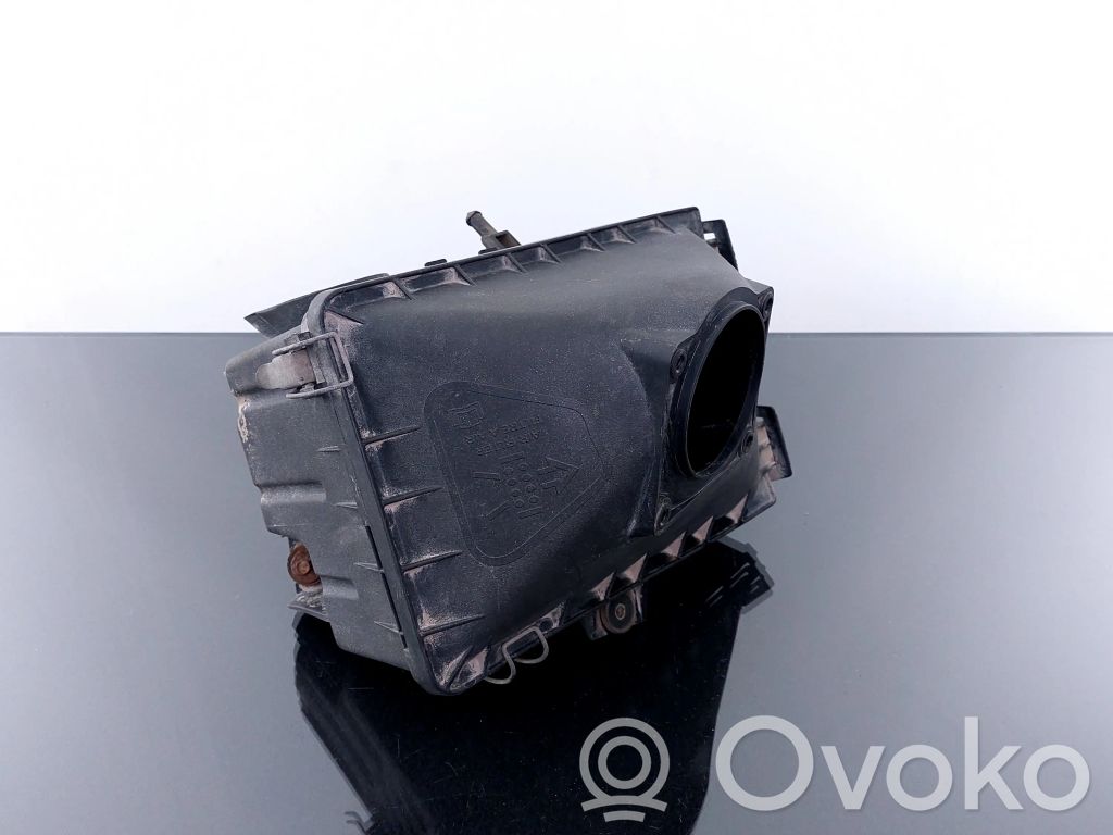 Mercury Sable IV Air filter box 