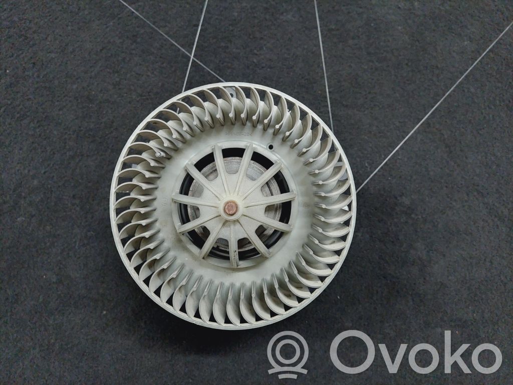 BMW 7 E65 E66 Mazā radiatora ventilators 