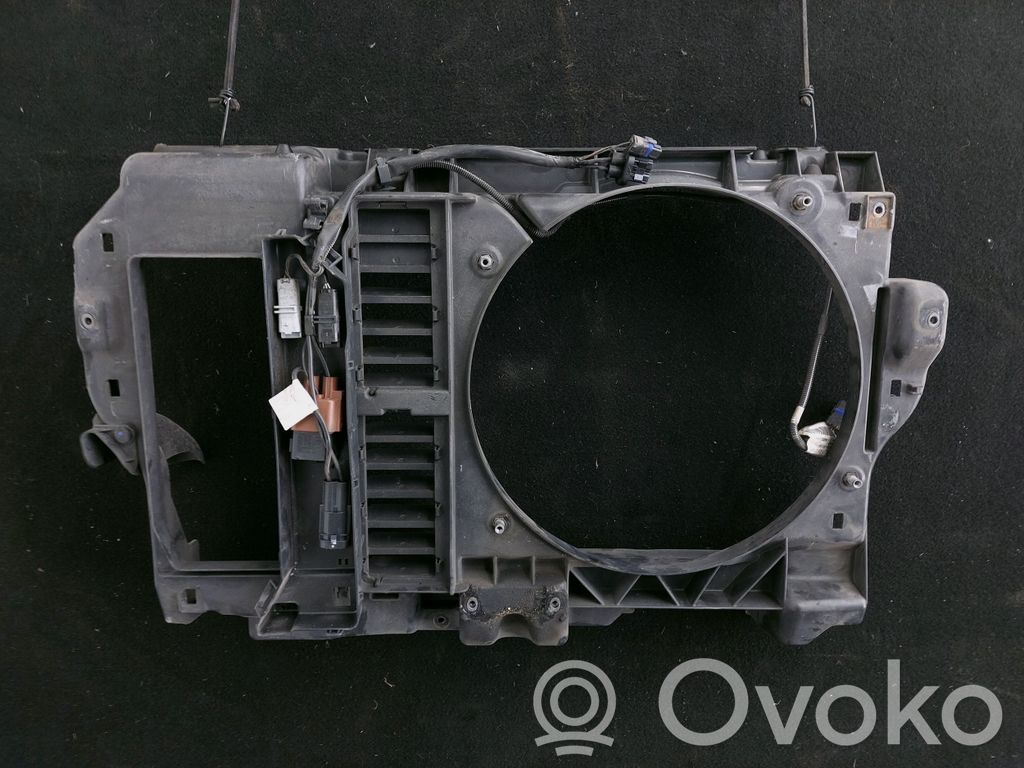 Citroen C5 Aro de refuerzo del ventilador del radiador 