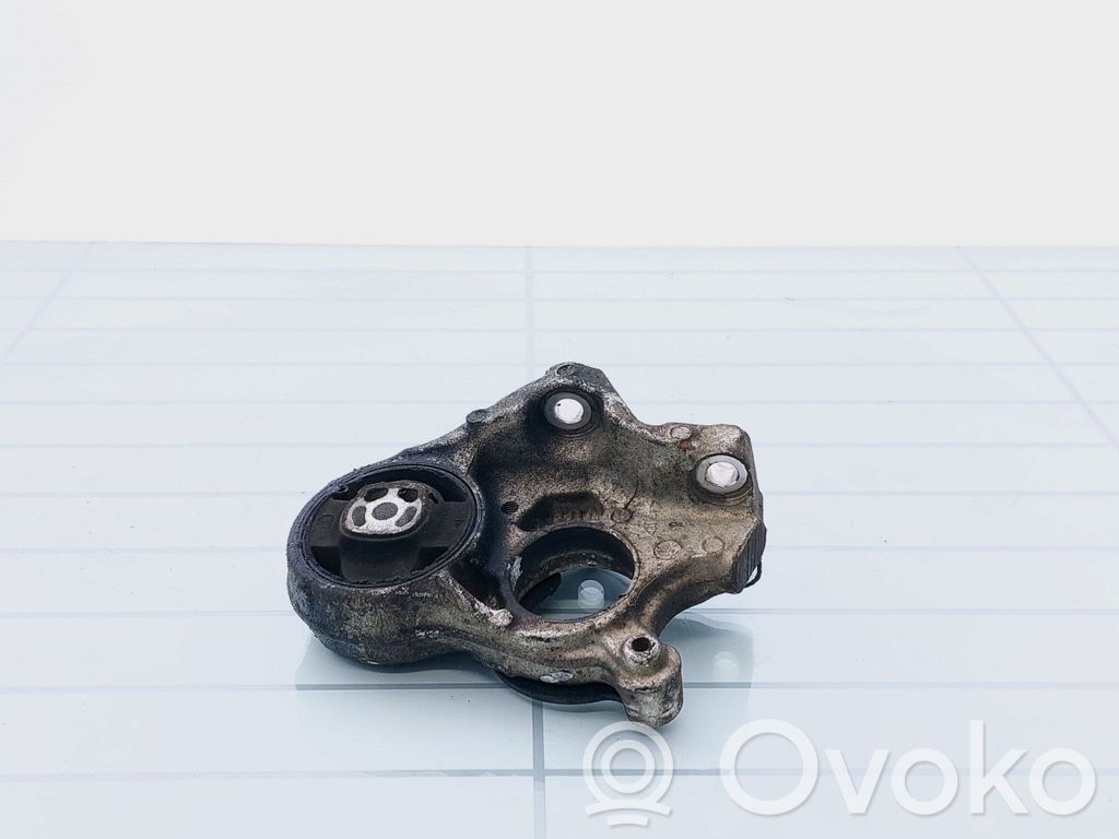 Engine mount bracket   96391768