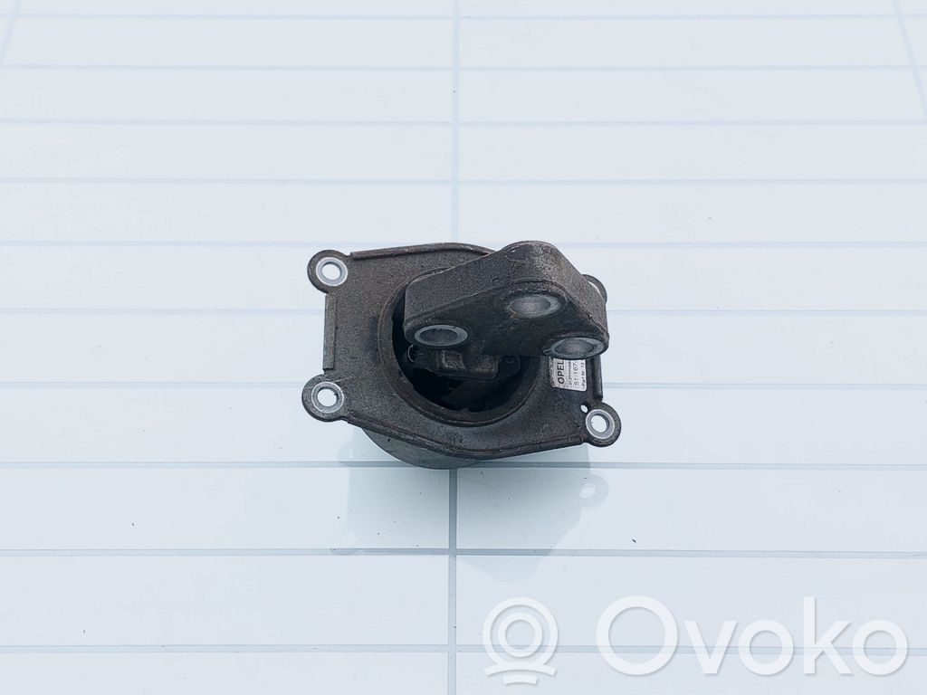 Opel Meriva B Engine mount bracket 