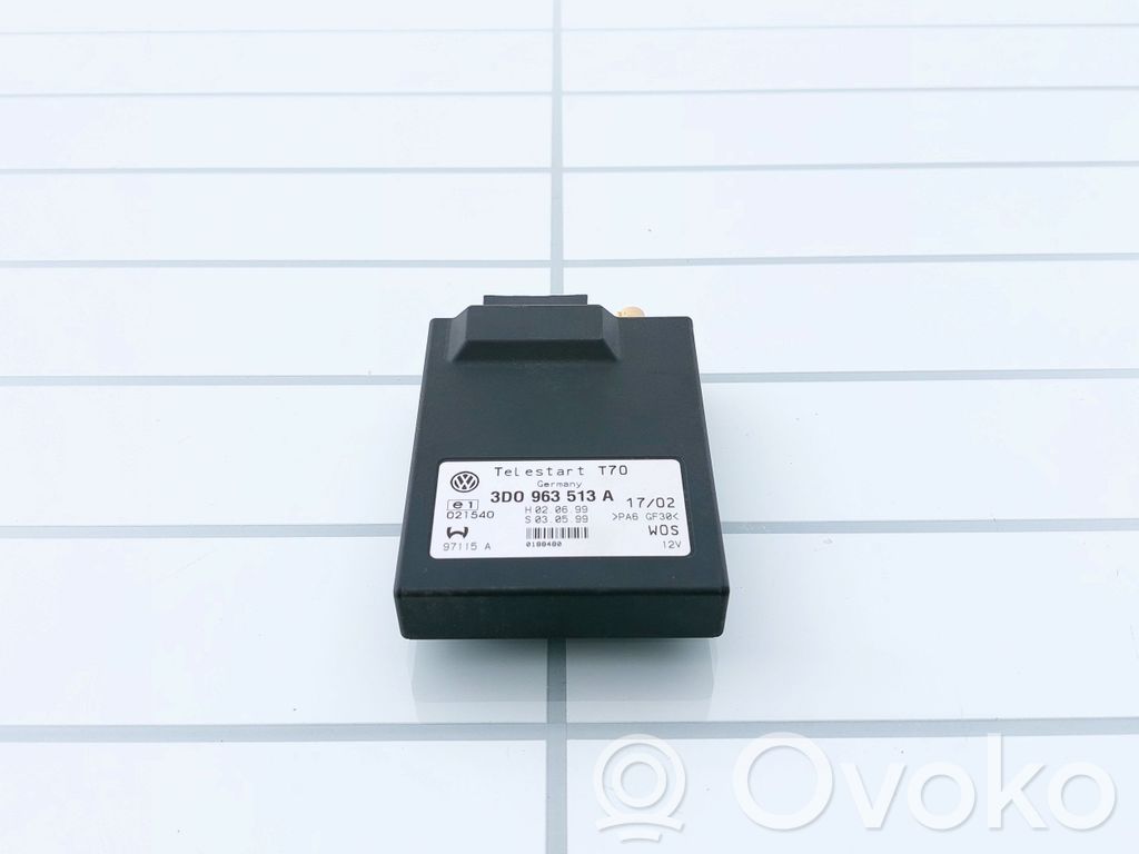 Audi A8 S8 D3 4E Auxiliary heating control unit/module 