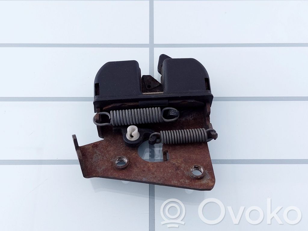 Seat back rest lock catch   7112863,7119459