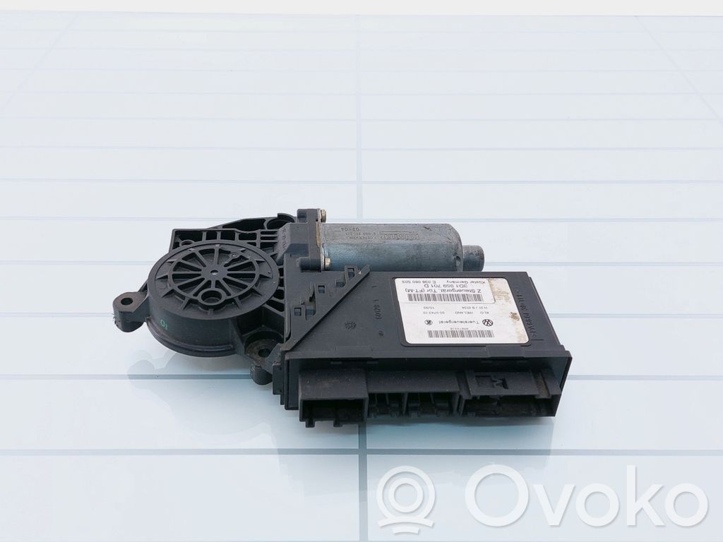 Volkswagen Phaeton Silnik regulatora szyby drzwi przednich 