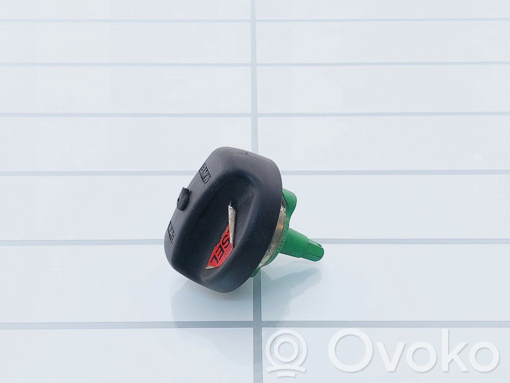 BMW 5 E60 E61 Fuel tank filler cap 
