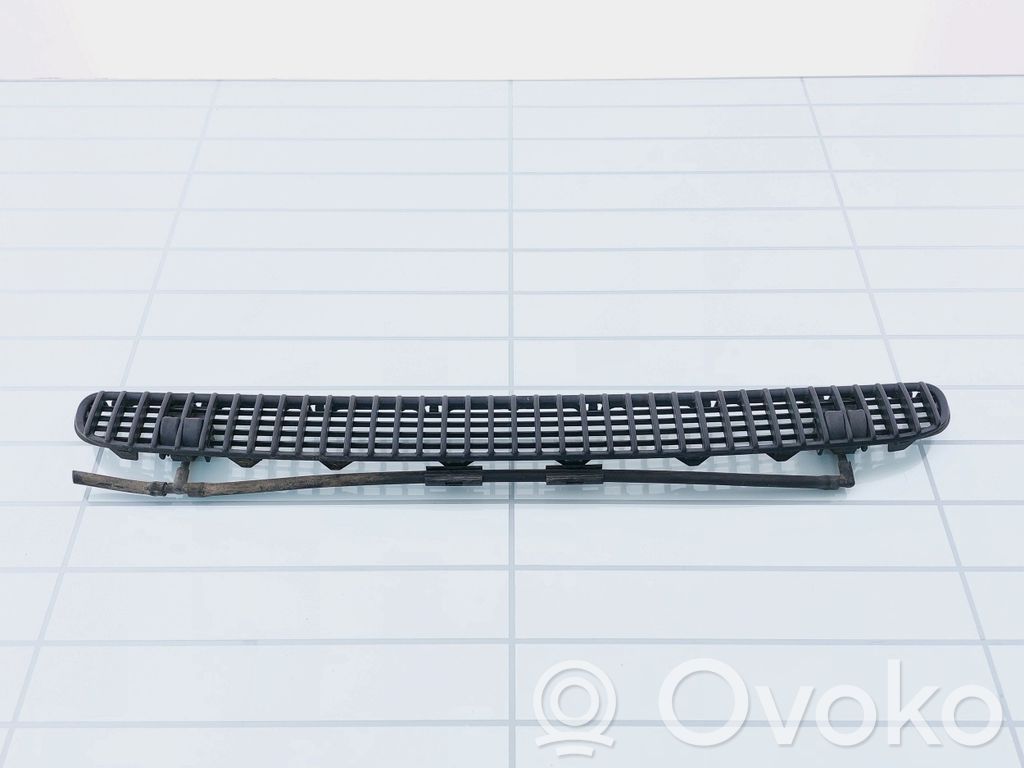 BMW 3 E46 Bonnet/hood grill 